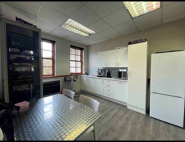 189M² OFFICE TO LET IN SANDTON CENTRAL